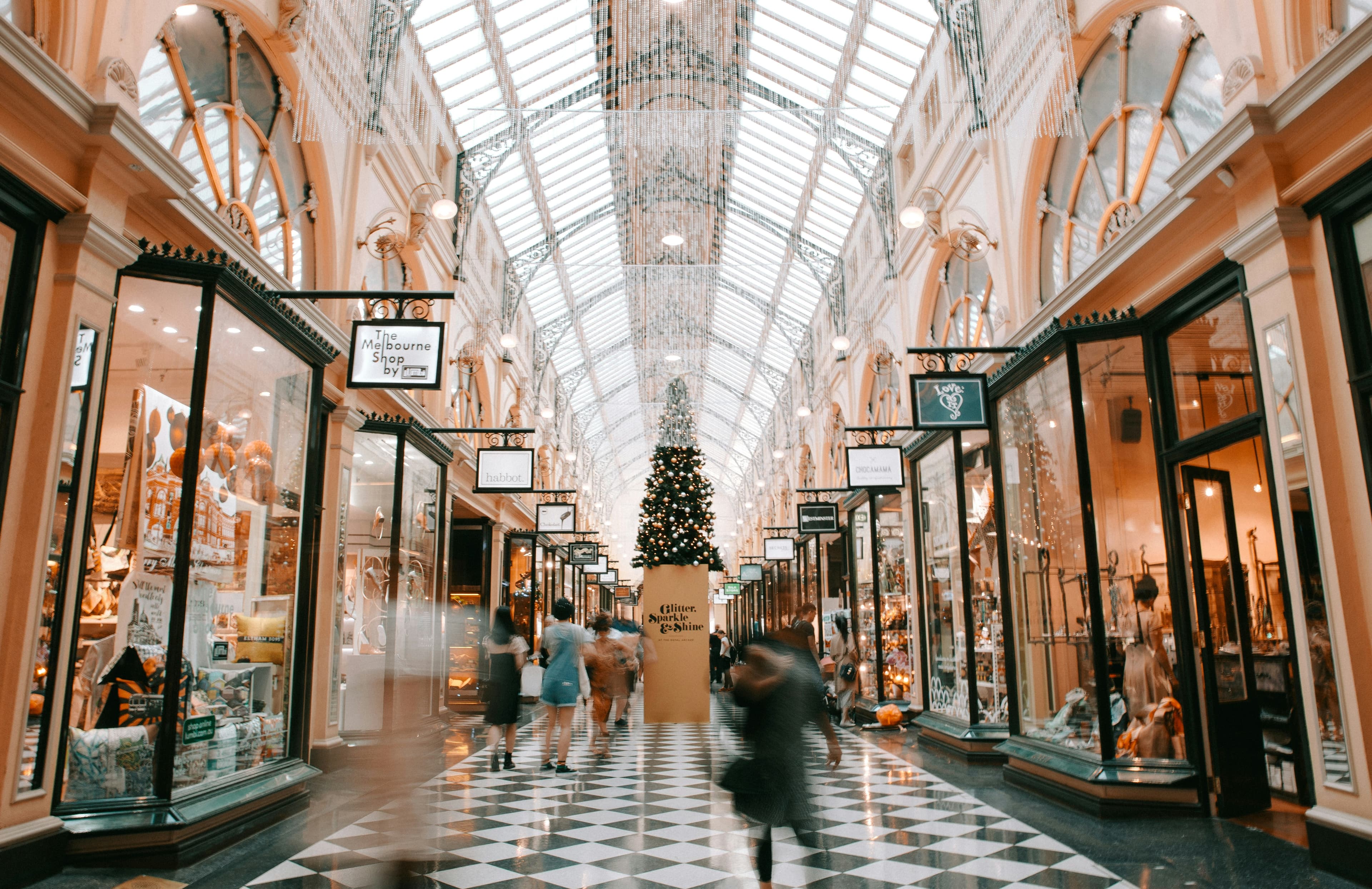 Retail & Hospitality
